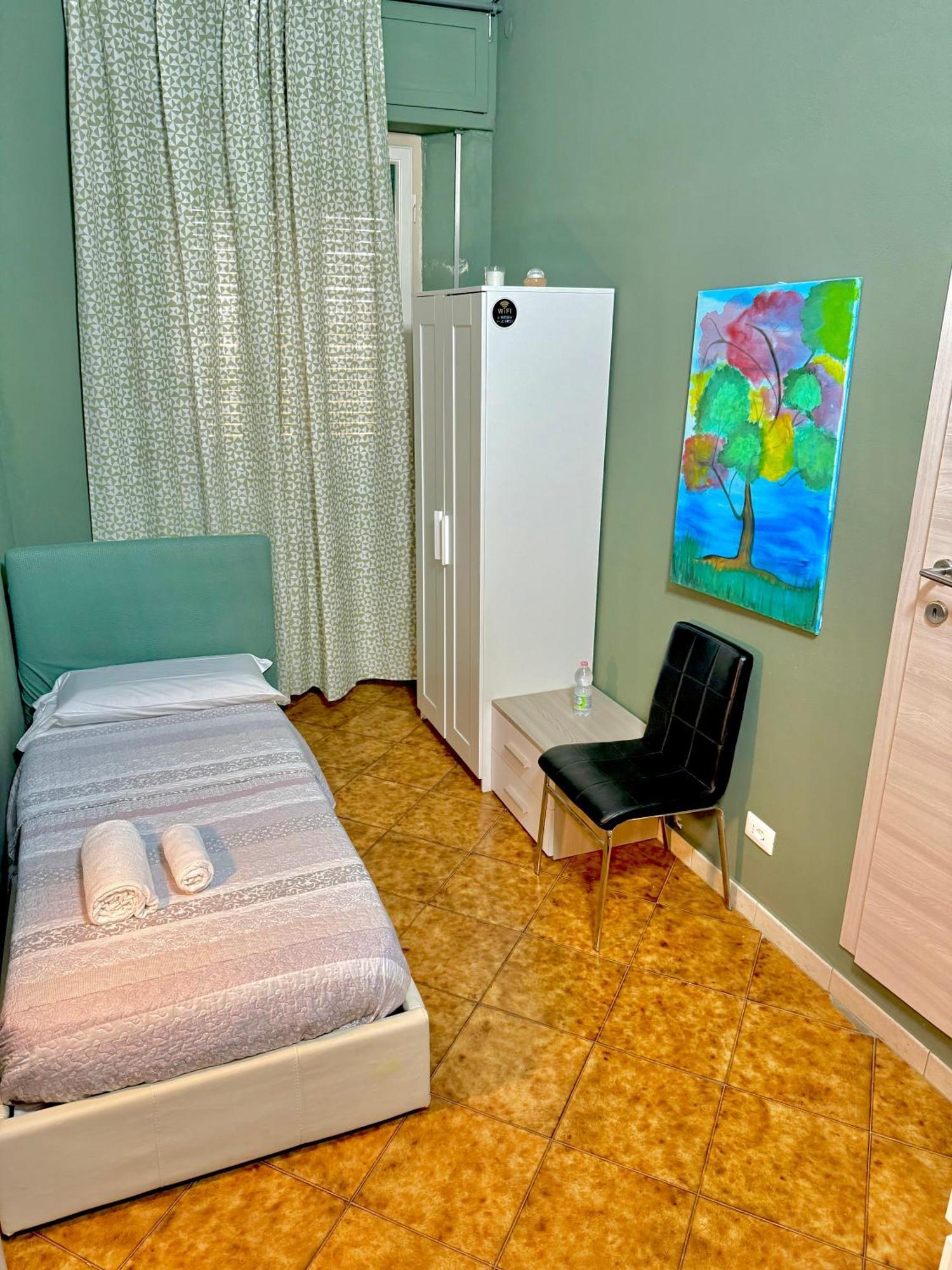 Crown Guest House Pisa Exterior foto